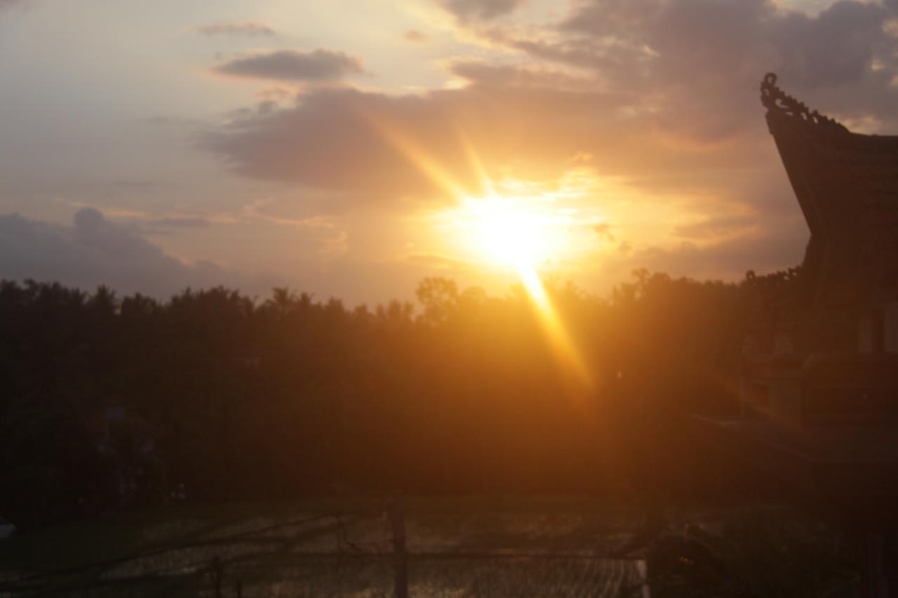 Tri Hita Karana House Hotel Mas  Buitenkant foto